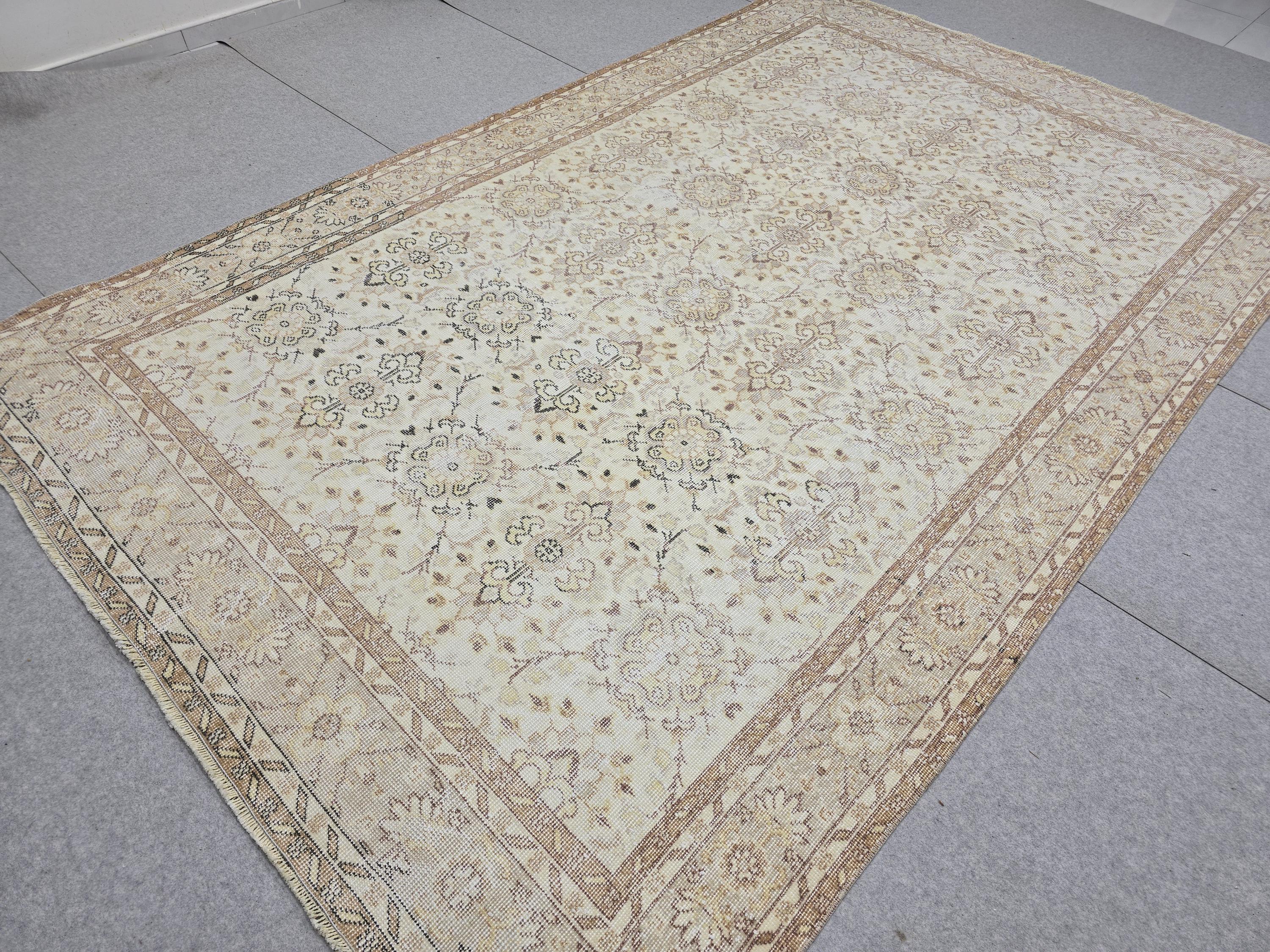 Vintage Turkish Oushak Rug 7x10, Hand Knotted Wool, Neutral Farmhouse
