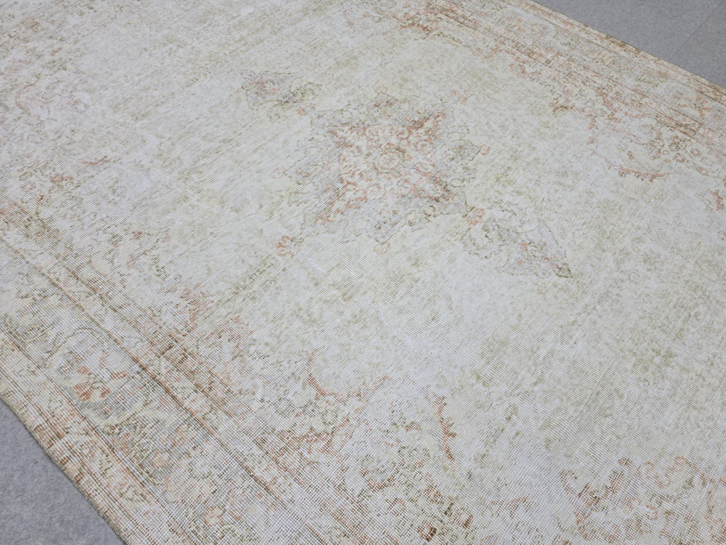 Turkish Wool Rug 7x10, Ivory Cream Medallion, Distressed Neutral Carpet