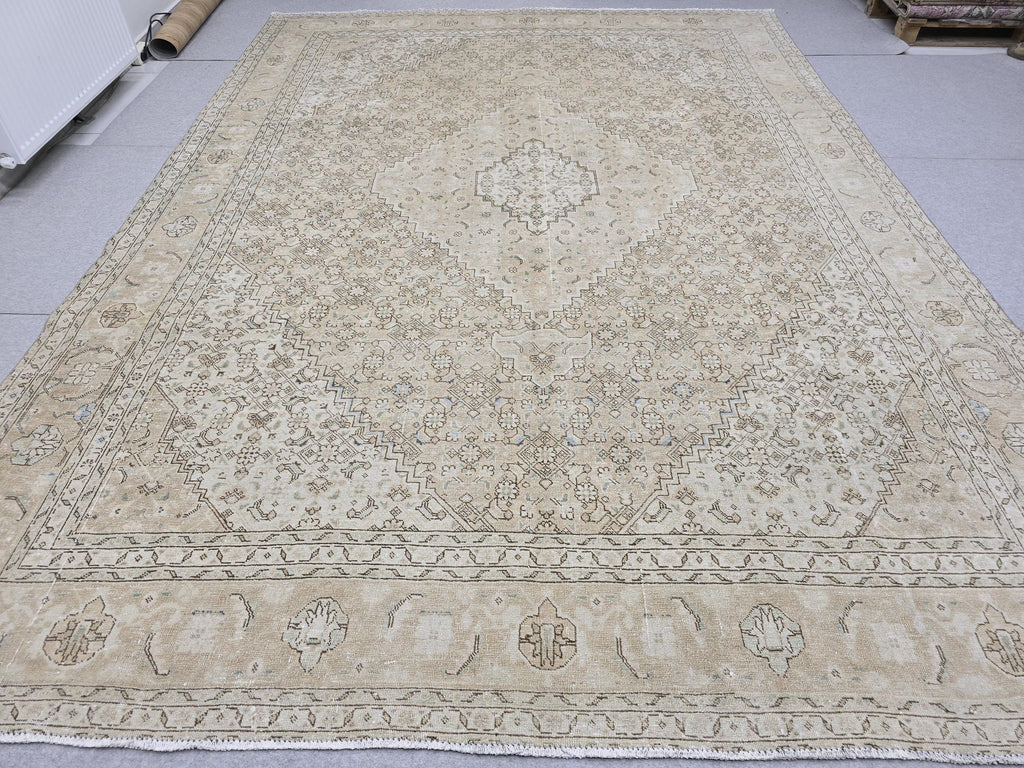 9x12 Oushak Rug | Muted Sand Beige Neutral Vintage Turkish Carpet | Hand Knotted Wool Area Rug for Living Room
