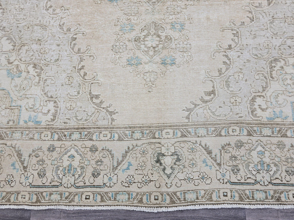 9x12 Beige Blue Faded Vintage Turkish Area Rug/ Natural Wool Rug / Authentic Carpet
