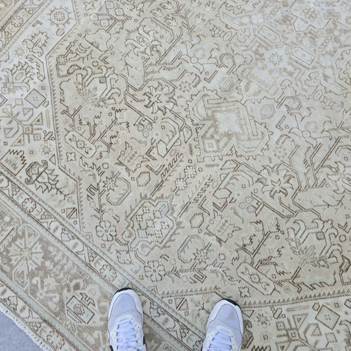 8x11 Handwoven Oushak Rug: Neutral Vintage Turkish Wool Carpet, Rug for Livingroom and Bedroom , Room size Area Rug, Authentic Muted rug