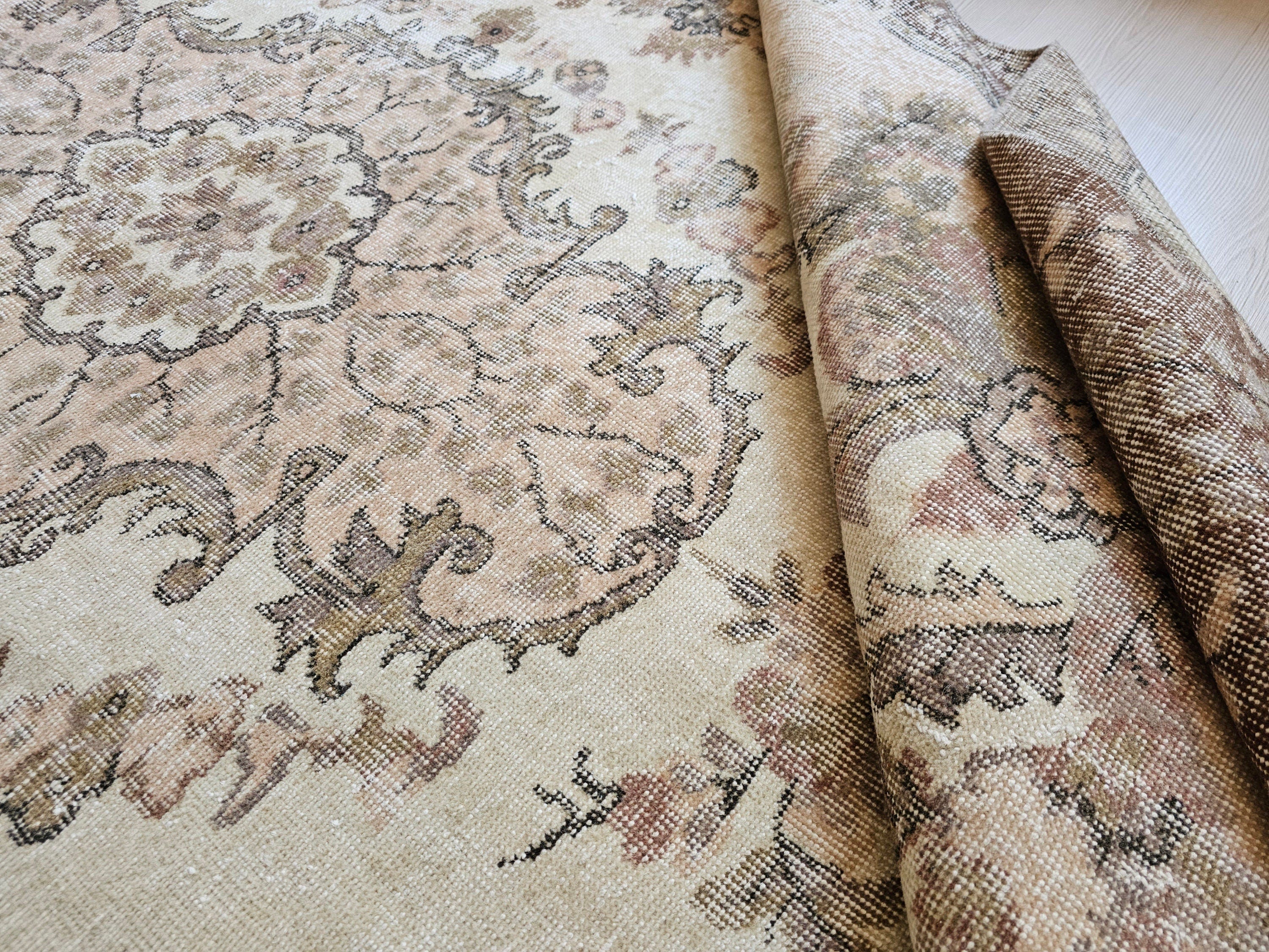 Vintage Turkish Oushak Rug: Hand-Knotted Wool Area Rug (6.55x10.25 ft)