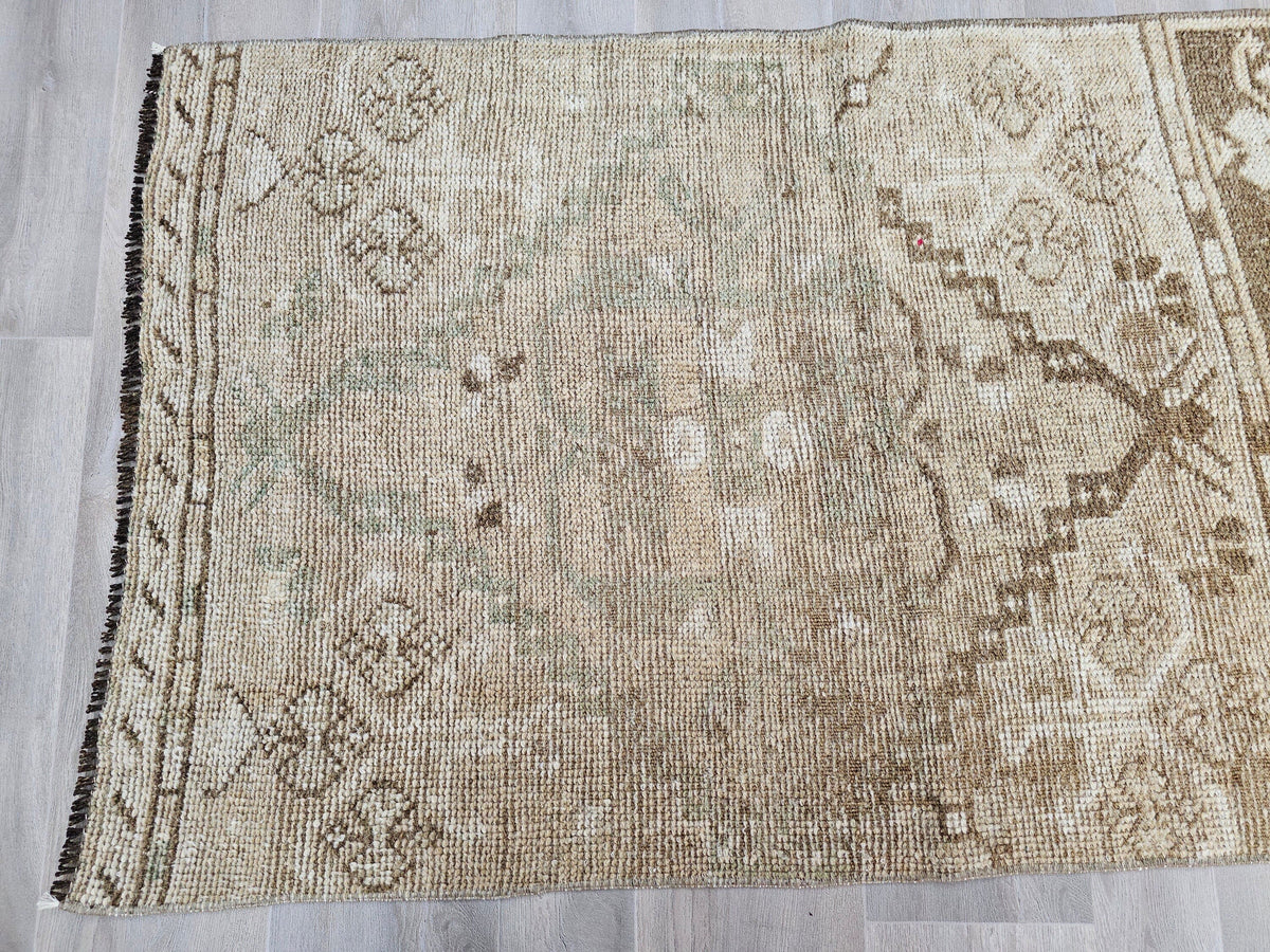 Vintage Turkish Runner Rug: Hand-Knotted Wool Oushak, Earth Tone (2.60x9.60 ft)