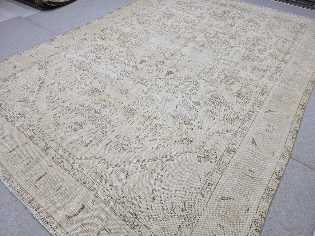 Oushak Rug 9x13, Muted Cream Beige Vintage Turkish Area Rug, Handknotted Wool Medallion Carpet for Living Room