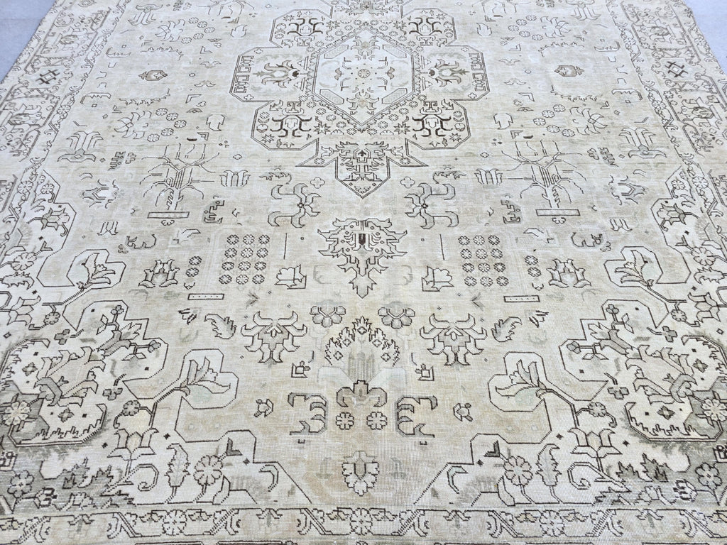 Oushak Rug 10x13, Vintage Hand Knotted Wool Turkish Rug, Ivory Olive Green Medallion Area Rug for Living Room, Large Antique Carpet