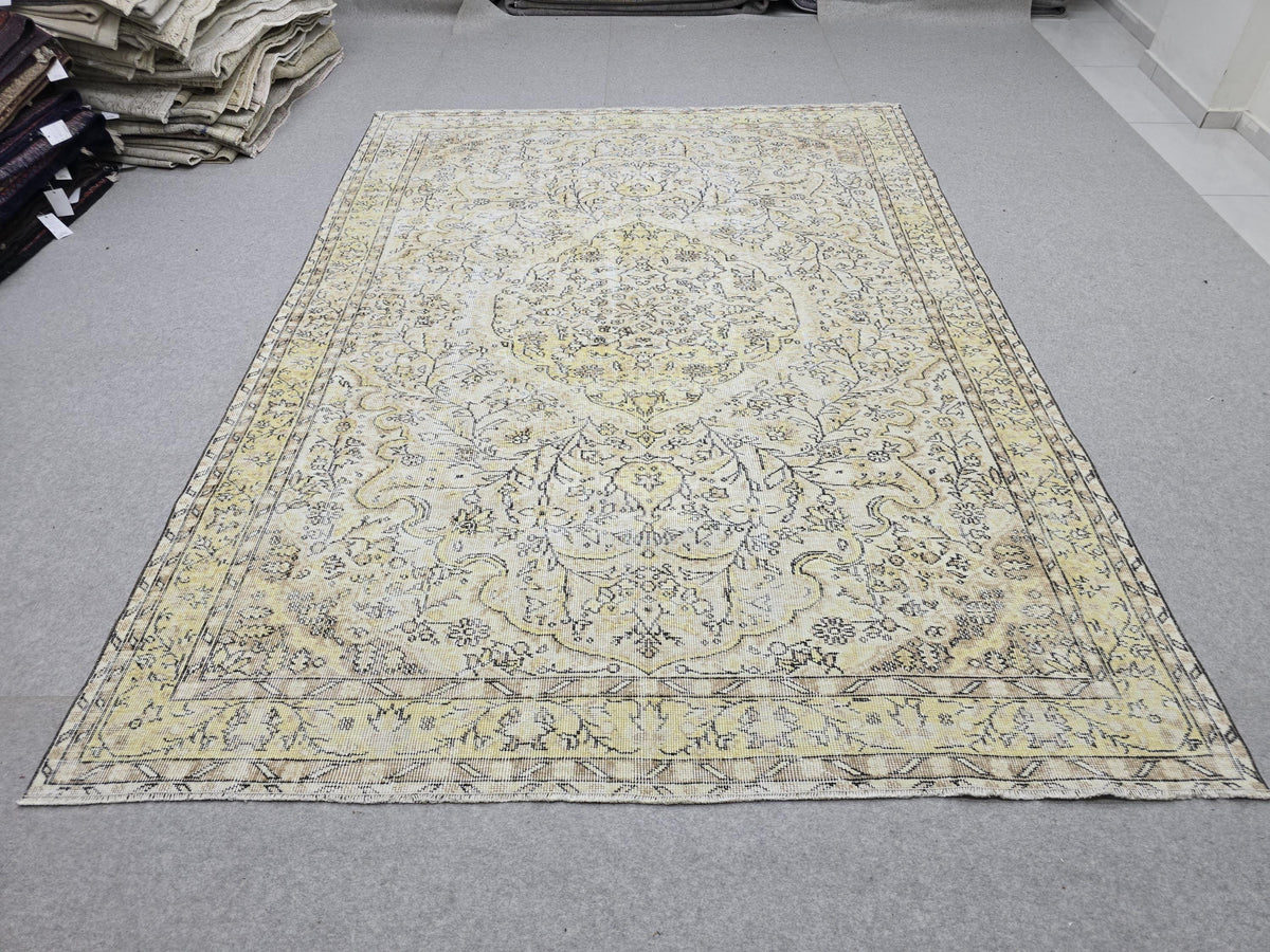 7x9 Neutral Vintage Turkish Oushak Rug for Bedroom/ High Quality Wool Area Rug