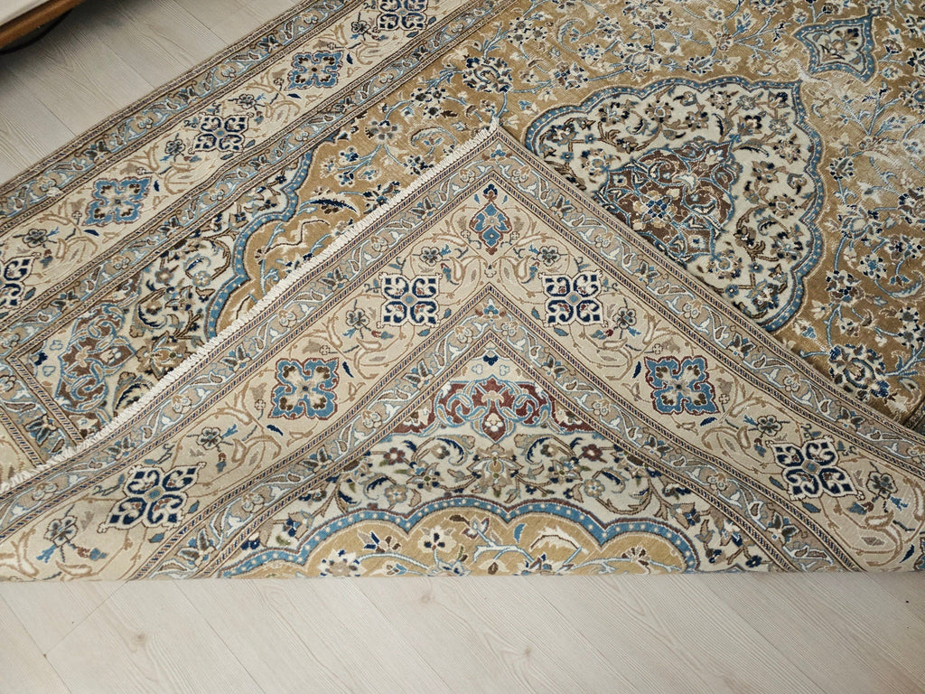 Vintage Turkish Oushak Rug 6x10: Hand-Knotted Wool Medallion Carpet