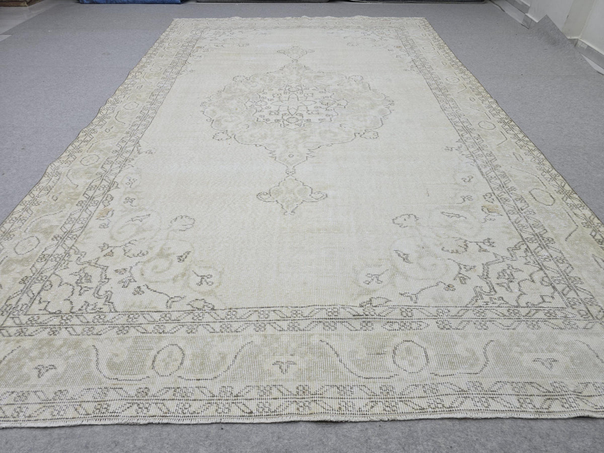 7x11 Oushak Rug Neutral Cream Beige, Vintage Turkish Area Rug for Living Room, Muted Faded Medallion Carpet for Bedroom Farmhouse Decor