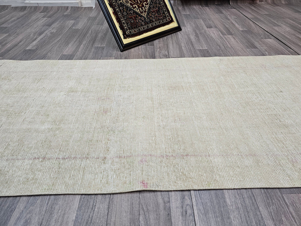 Neutral Turkish Oushak Runner Rug: Vintage Wool Hallway Carpet (3.30x11.90 feet)