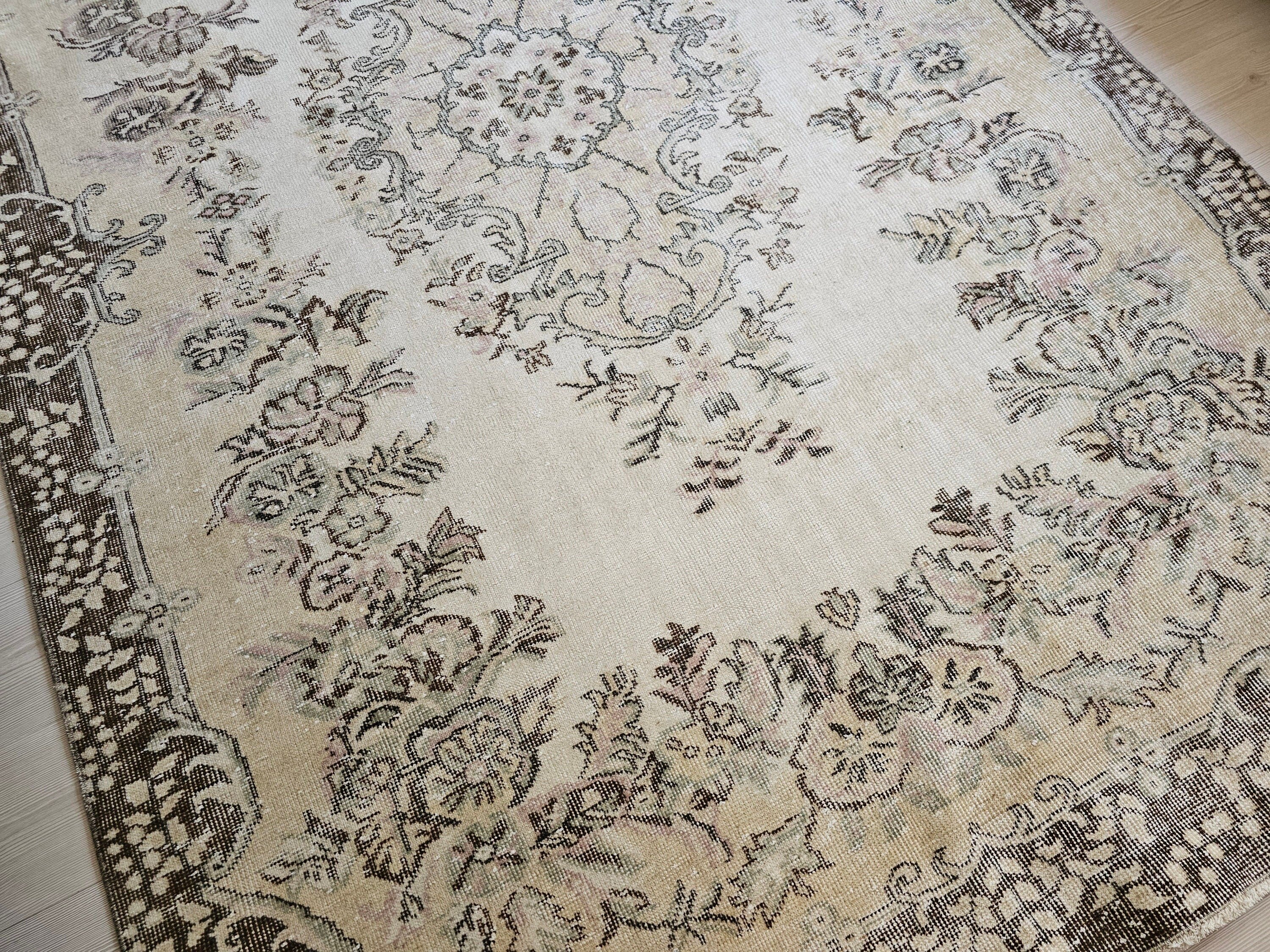 6x9 Vintage Turkish Oushak Rug: Handmade Wool Floral Area Rug