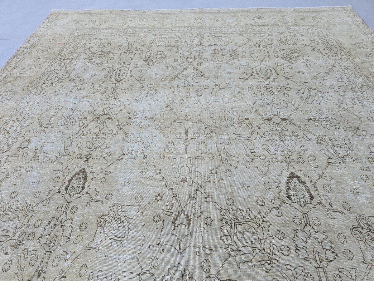 10x13 Classic Muted Vintage Area Rug/ Handmade Wool Oushak rug Beige Brown