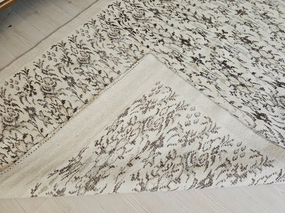 5x8 Vintage Neutral Handmade Turkish Rug //4.80x8.10 feet
