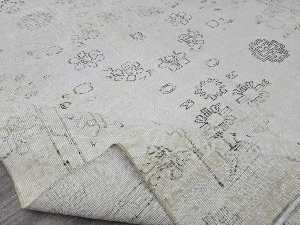 Vintage Oushak Rug 6x10 Feet Neutral Cream Beige Distressed Turkish Rug Living Room