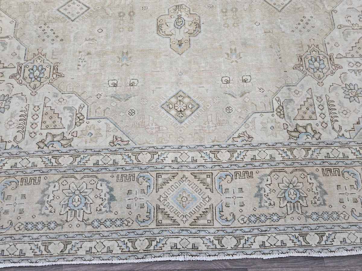 Vintage 9x12 Hand-Knotted Wool Rug: Distressed Neutral Turkish Oushak