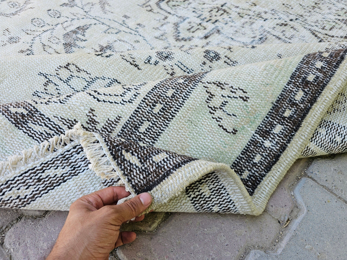 6x9 Vintage Turkish Oushak Rug: Hand-Knotted Wool Area Rug
