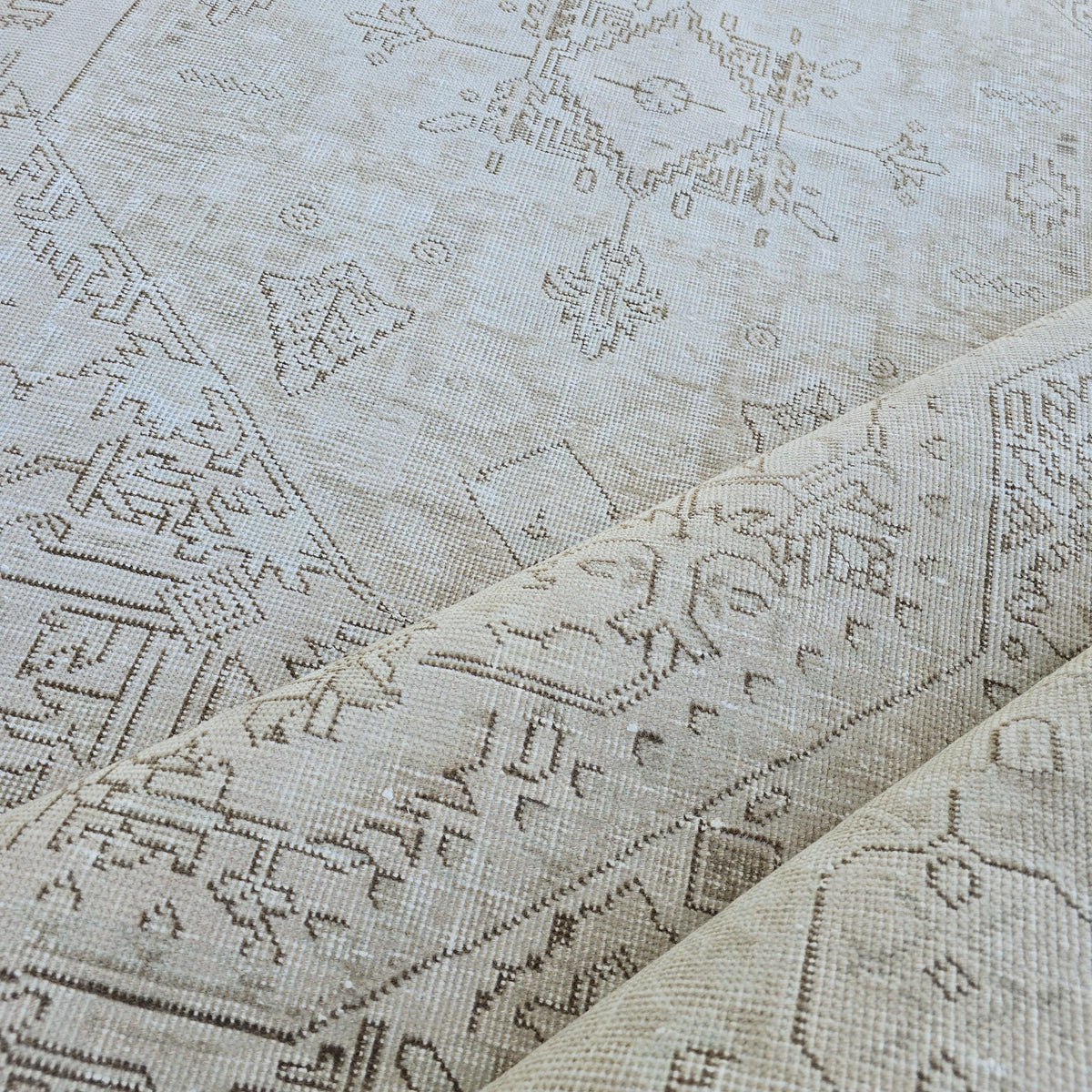 Oversized Oushak Rug: 10x13 Vintage Neutral Hand-Knotted Wool Carpet