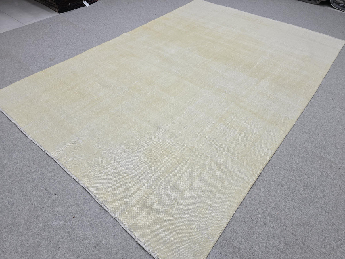 Hand-Knotted Wool Oushak Rug 7x10: Cream Beige Vintage Turkish Rug