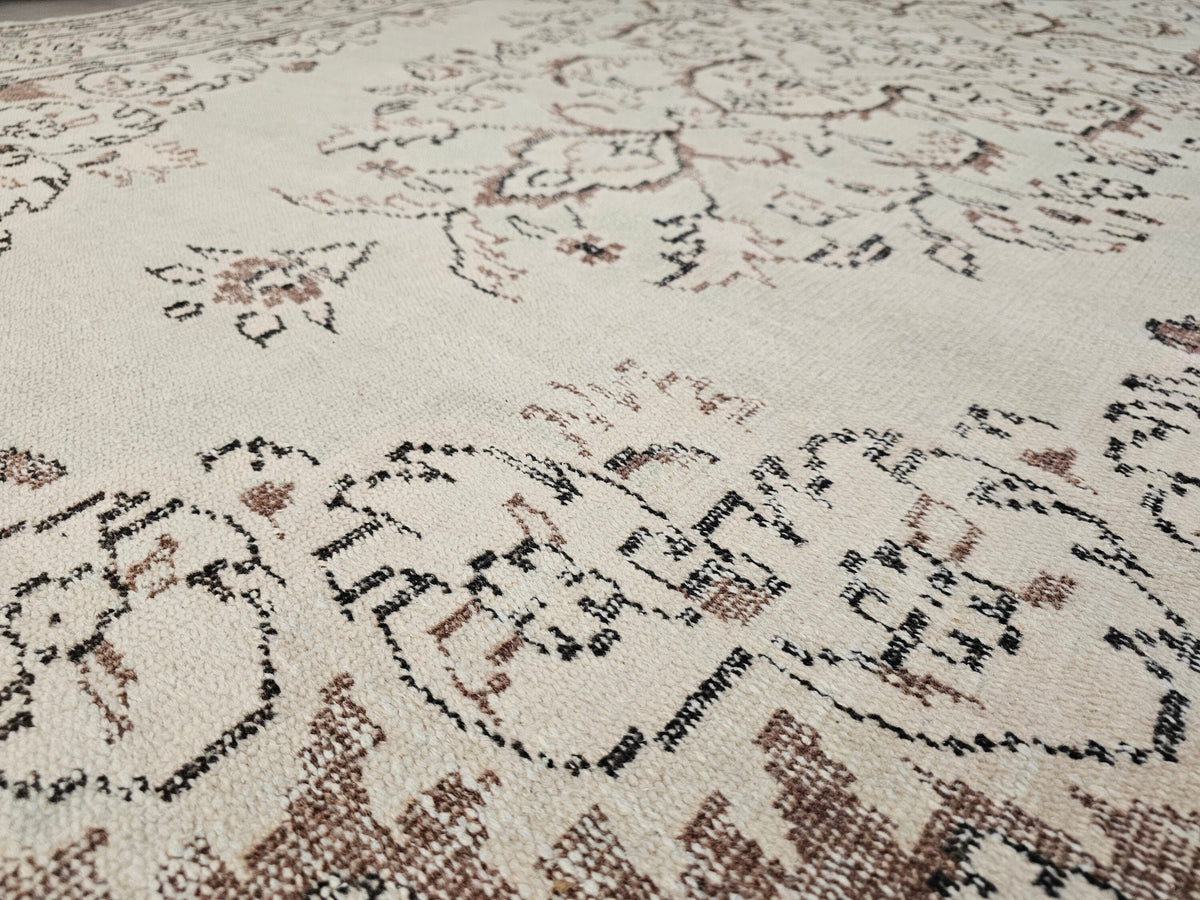 Oushak Rug 6x9, Handmade Wool Turkish Rug