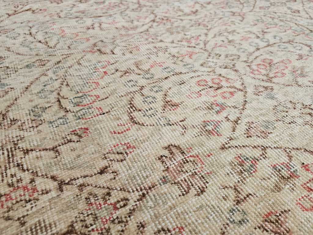 Hand Knotted Wool Turkish Oushak Rug: Cream & Pink Vintage Area Rug (5.10x7.50 feet)