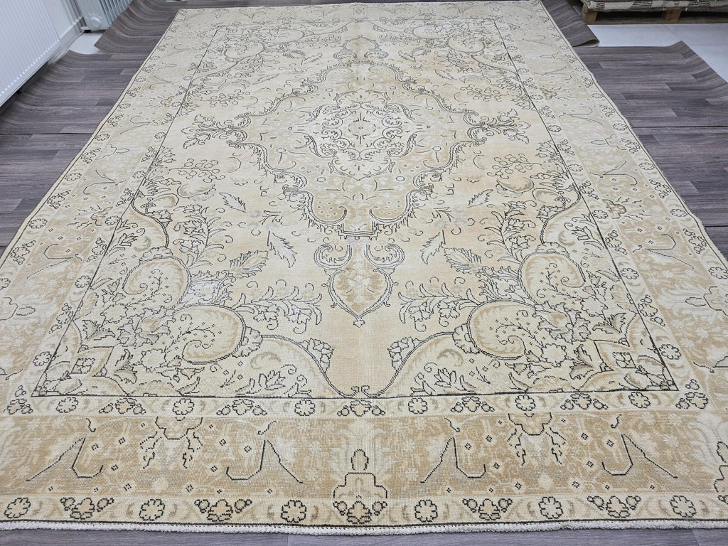 9x12 Oversized Vintage Oushak Rug: Distressed Tan Wool Medallion