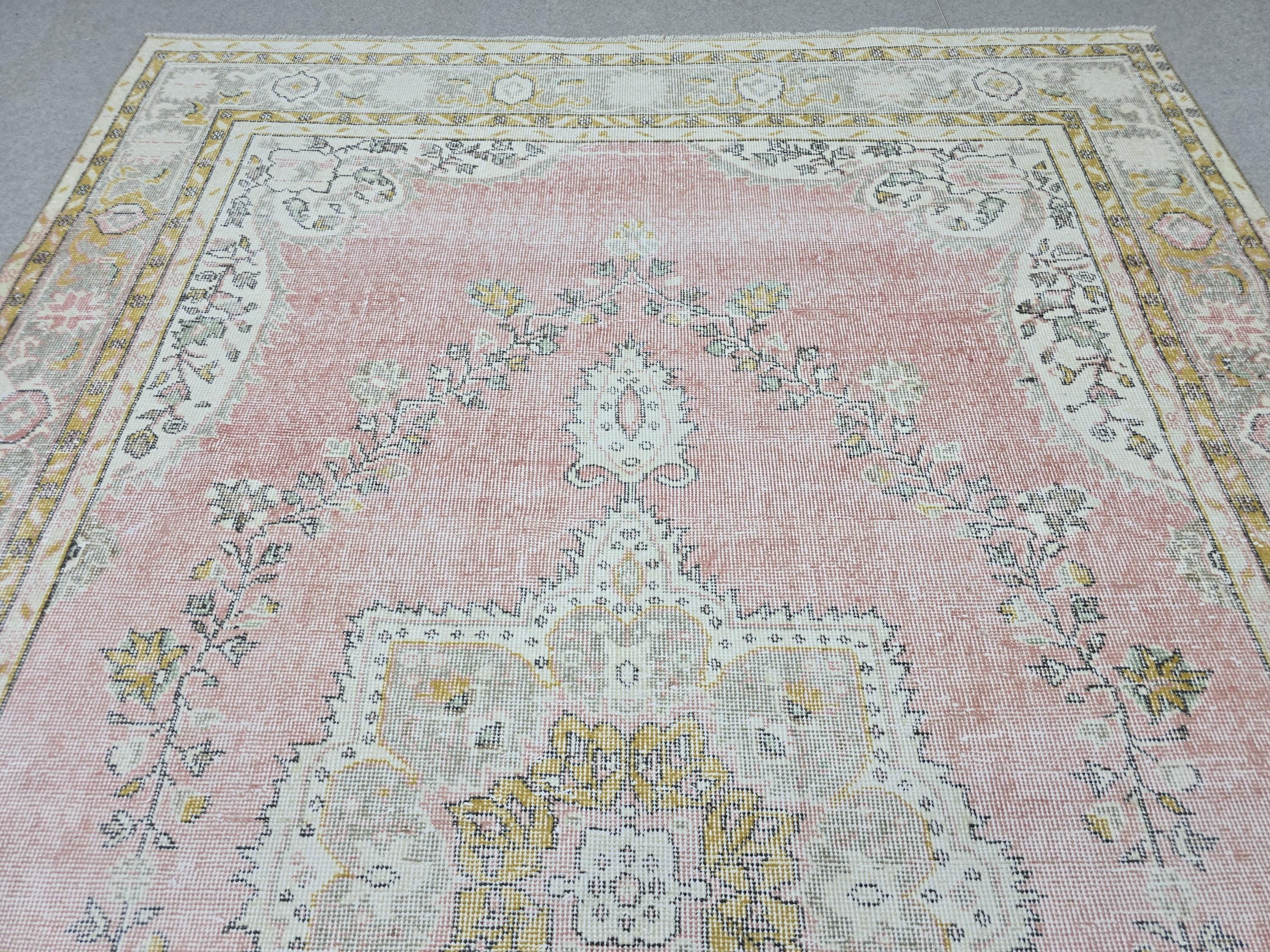 Muted Pink Vintage Oushak Rug 6'5"x9'8" | Neutral Turkish Area Rug Faded Boho Living Room