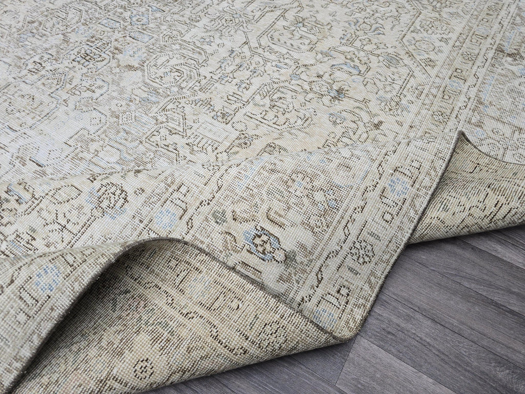 Oversized Neutral Oushak Rug: Vintage Turkish Wool Carpet (9.35x12.30 ft)
