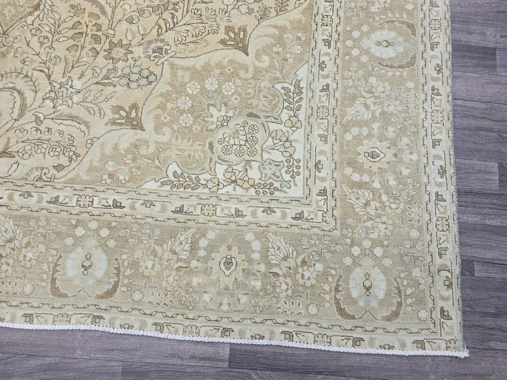 Vintage Turkish Oushak Rug 10x12: Beige Wool Floral Medallion Carpet