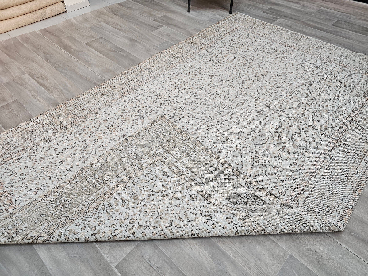 Neutral Vintage Turkish Oushak Rug: Hand-Knotted Wool, 6.2x10 ft