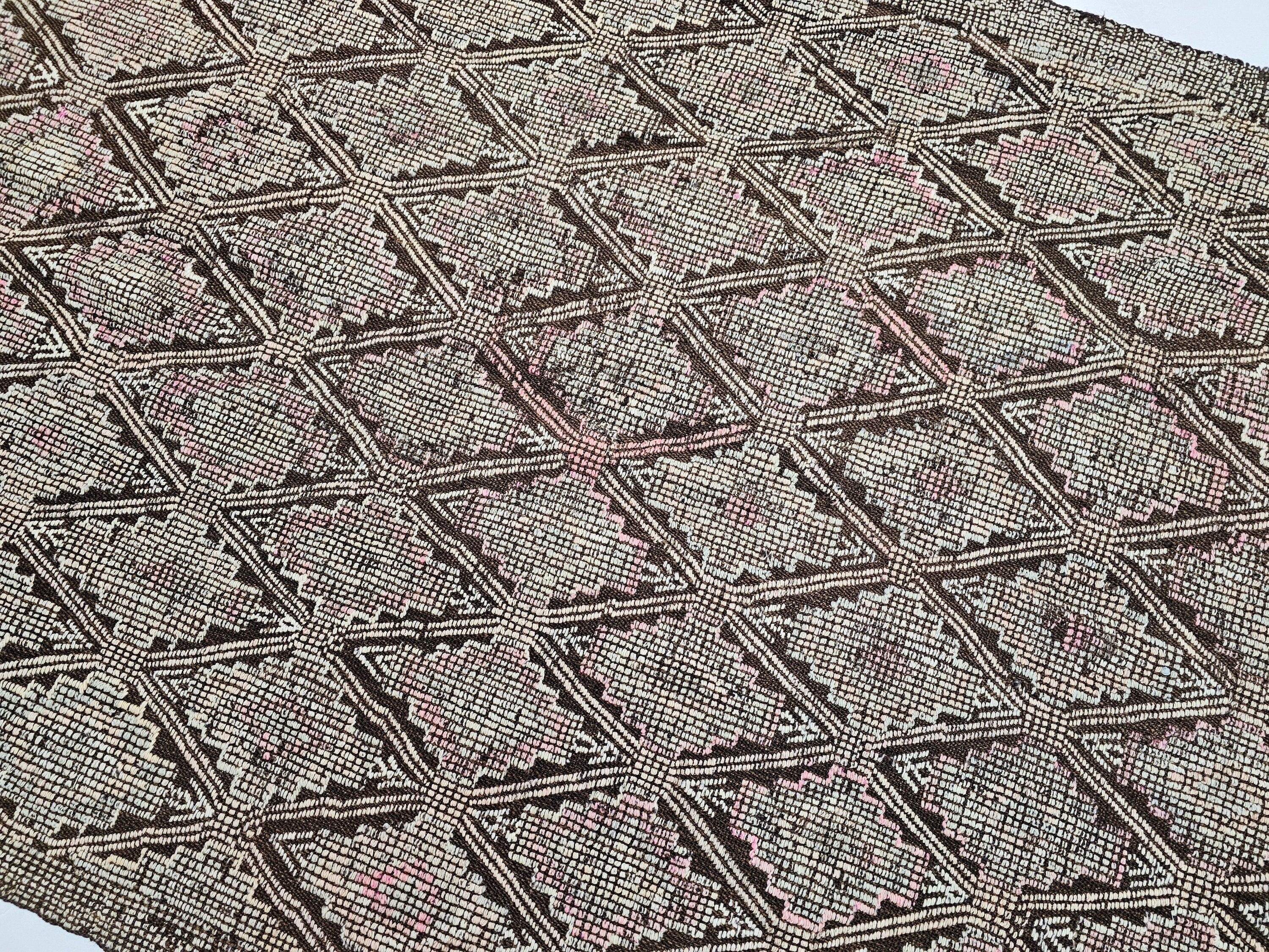Vintage Turkish Cecim Rug: 4.40x9 Handwoven Wool Kilim Runner
