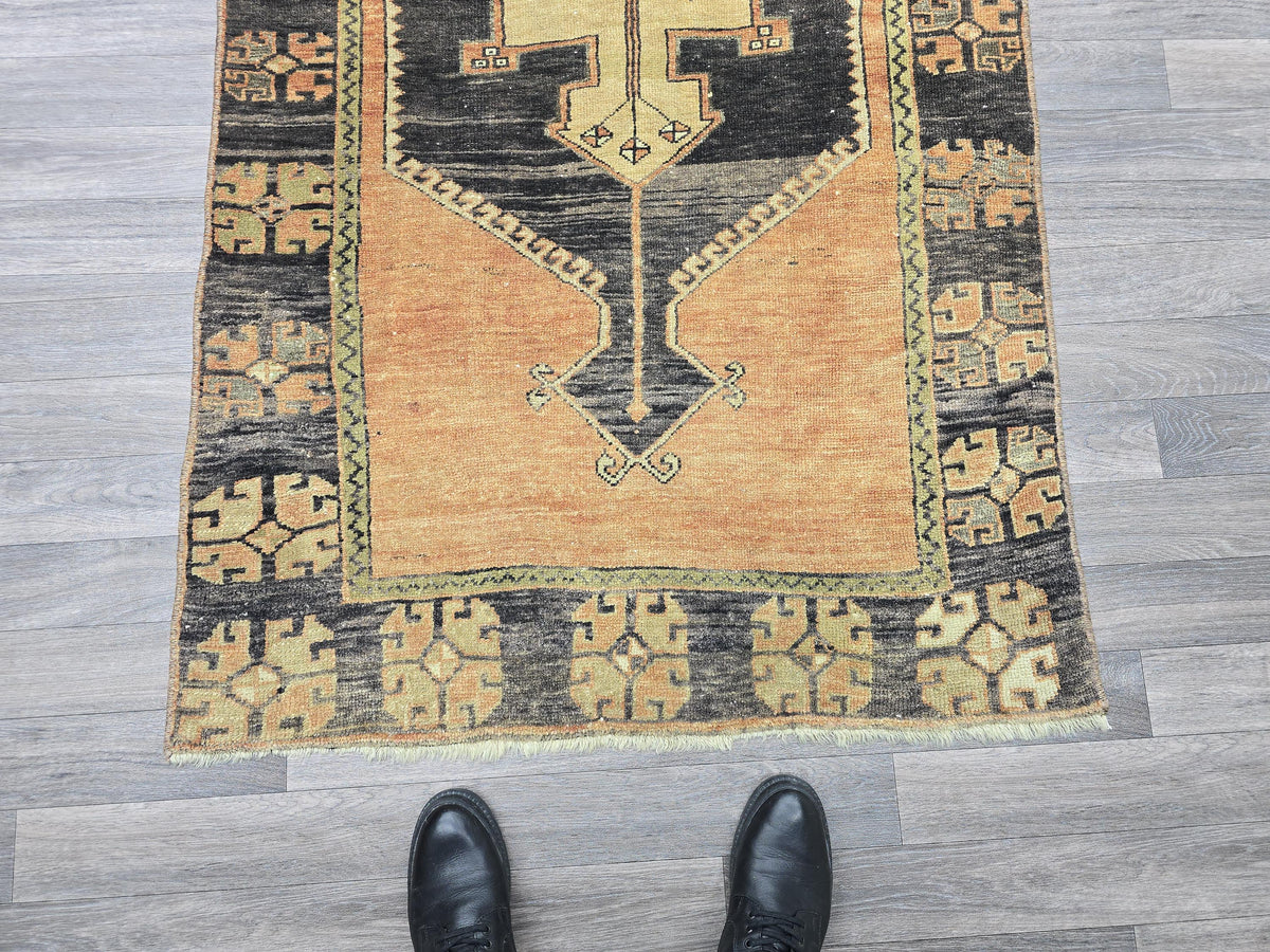 Long Vintage Anatolian Runner Rug: Handwoven Wool Hallway Carpet (3.5x12)