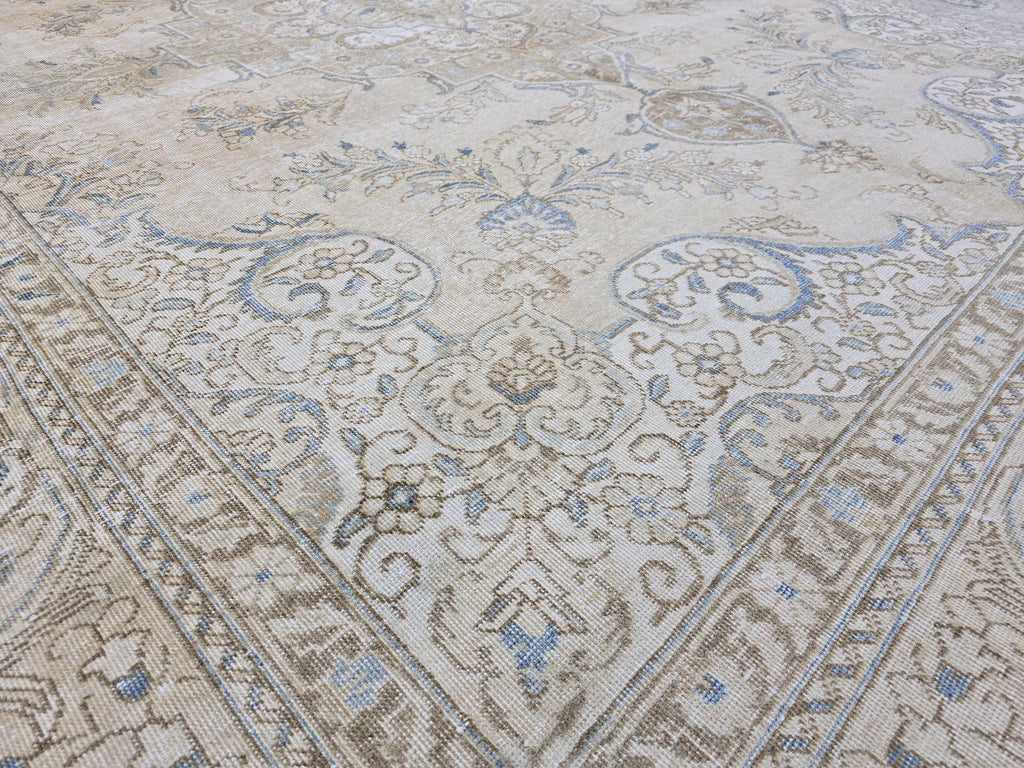 Vintage Turkish Oushak Rug: 10x13 Beige & Blue Handknotted Wool Carpet