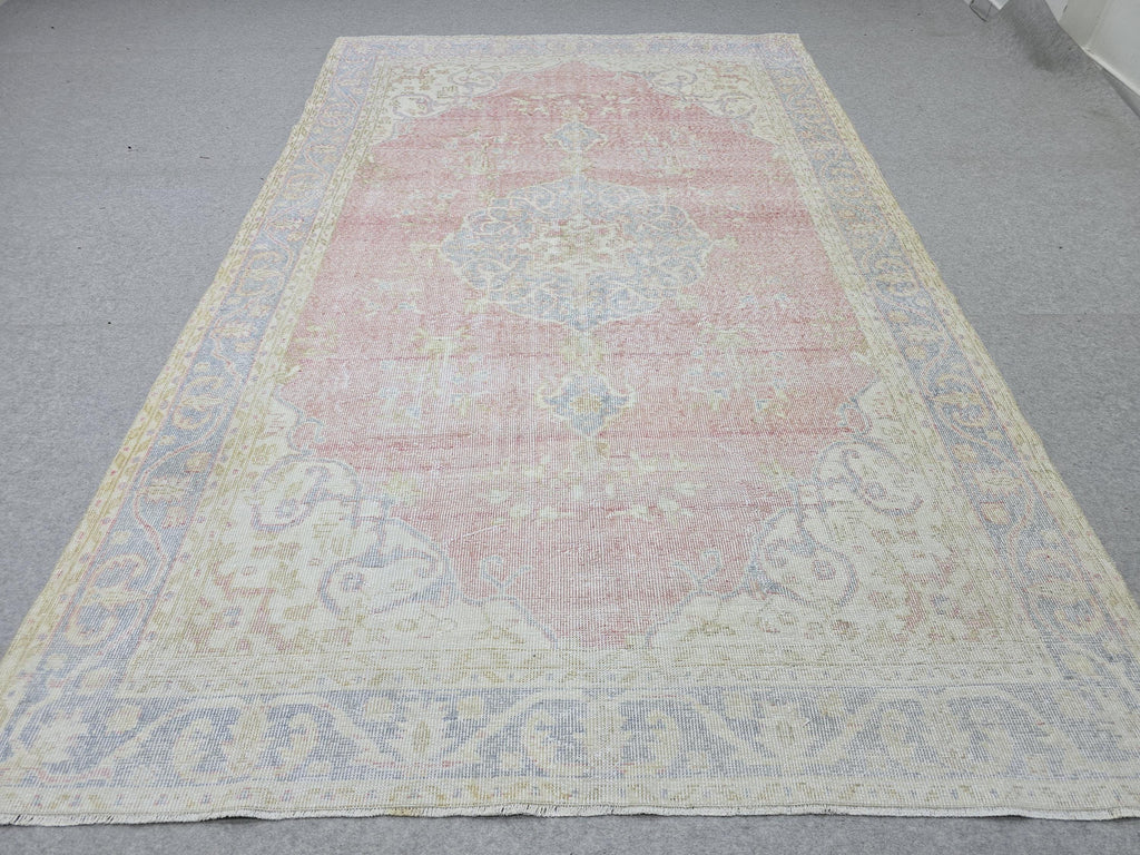 Vintage Anatolian Style Wool Rug 6x9, Pink Blue Medallion