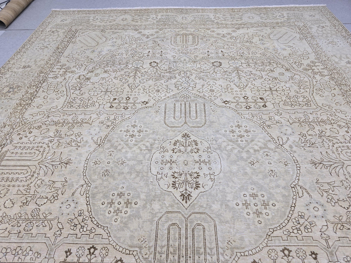 Oushak Rug 9x12, Muted Beige Cream Vintage Turkish Area Rug, Medallion Floral Wool Rug for Living Room