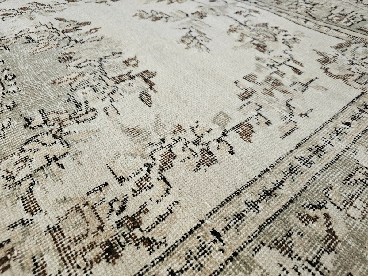 4x8 Oushak Rug: 4.5x8.25 ft, Vintage Turkish Rug - Hand Knotted Oriental Small Area Rug for Office and Under bed