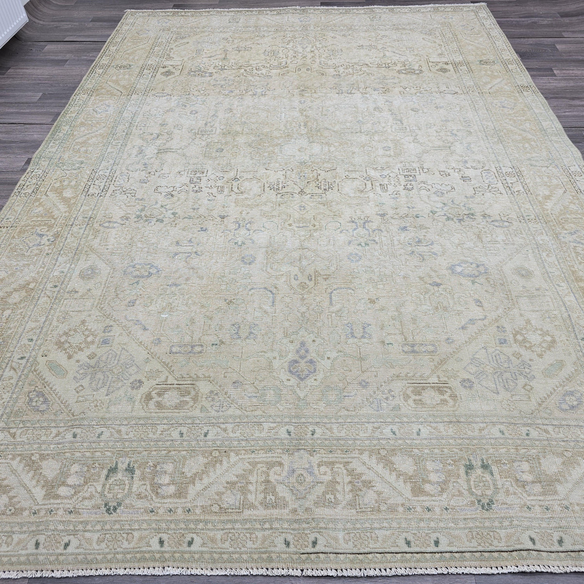 8x11 Vintage Oushak Rug: Neutral Anatolian Wool Carpet