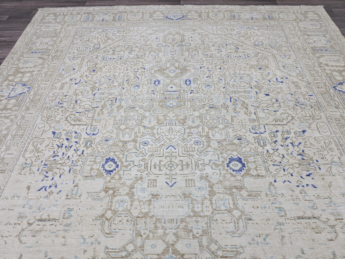 Vintage Turkish Oushak Rug 9x12: Hand-Knotted Wool, Beige & Blue