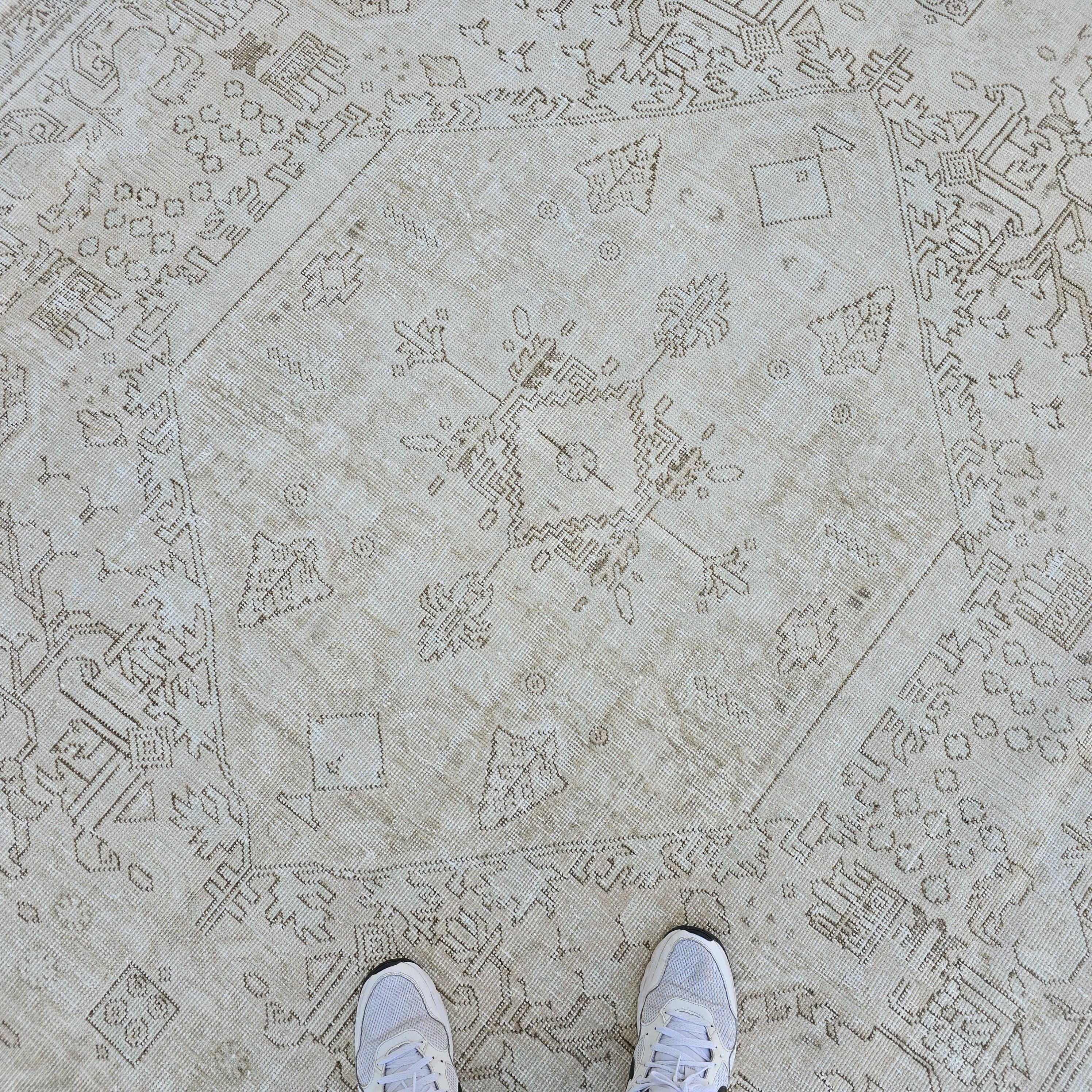 Oversized Oushak Rug: 10x13 Vintage Neutral Hand-Knotted Wool Carpet