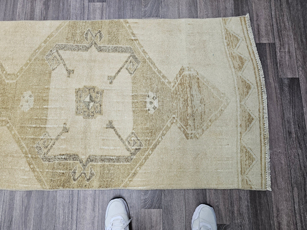 Vintage Oushak Wool Runner: Hand-Knotted Turkish Rug (2.95x13.35 ft)