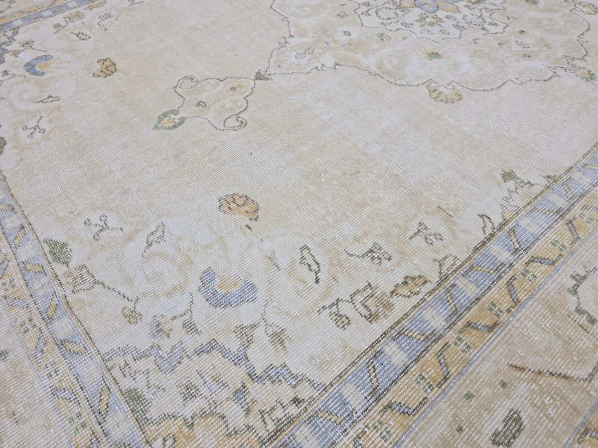 Vintage Turkish Oushak Rug 7x10, Cream Floral Wool Carpet