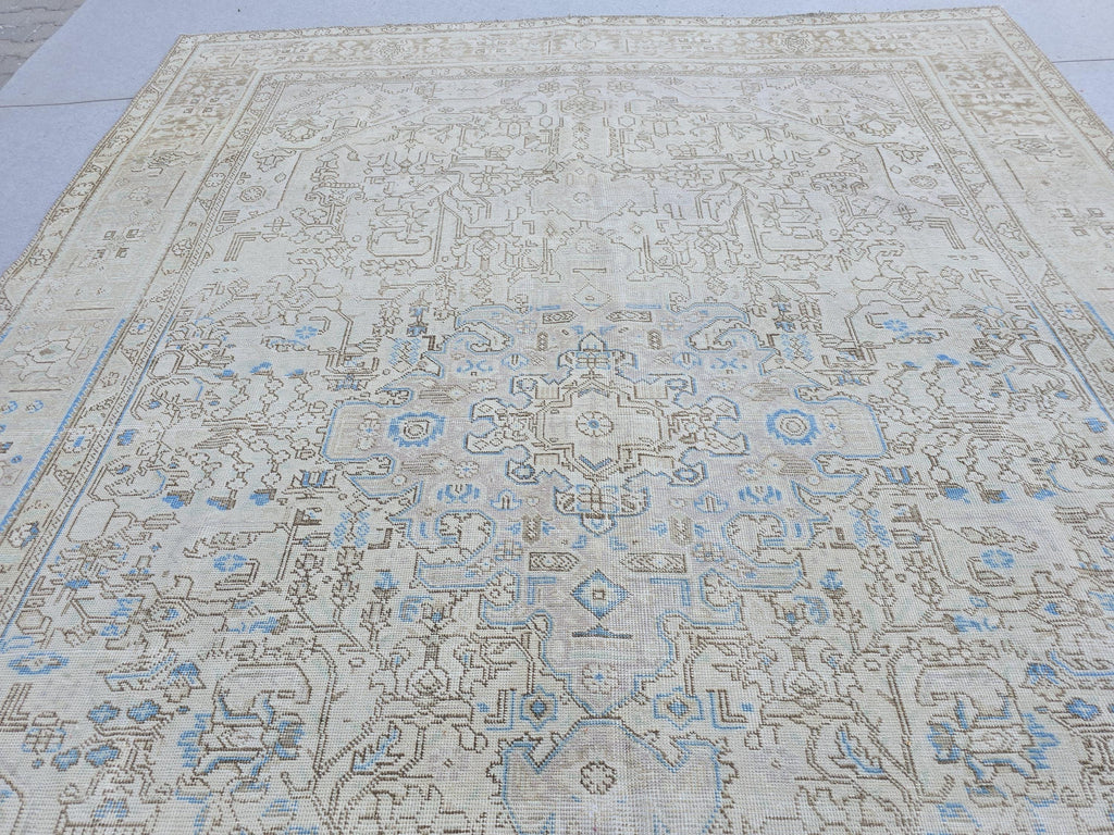 9x12 Neutral Area Rug Vintage / Beige and Blue Handmade Wool Oushak Rug