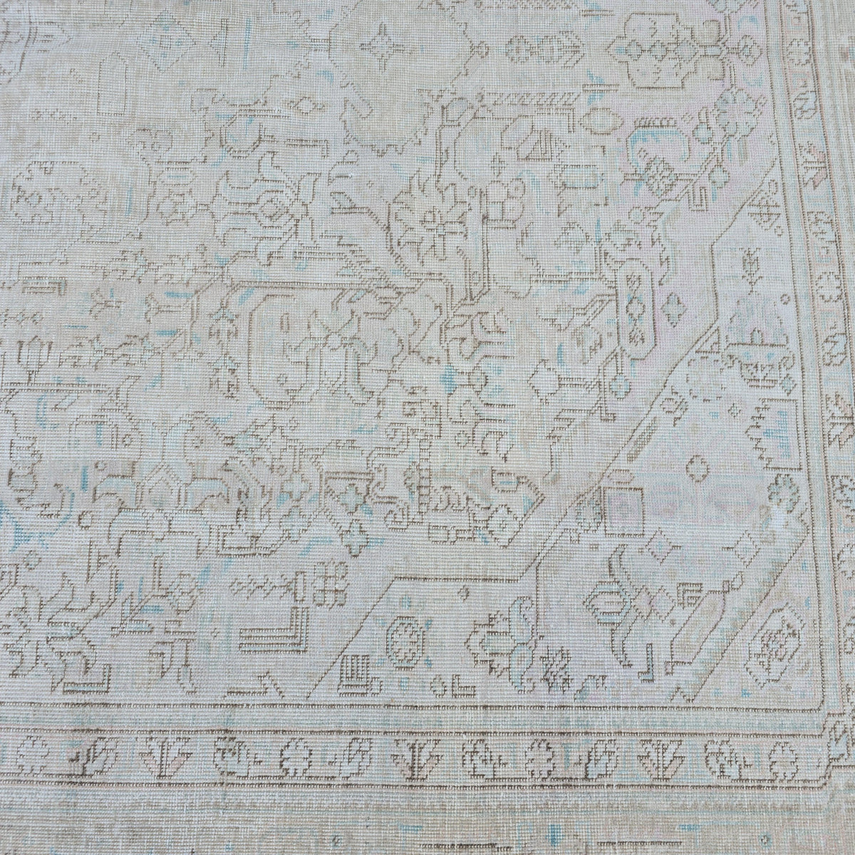 Handmade Oushak Wool Rug: Large Vintage Turkish Area Rug (9.60x11.75 ft)