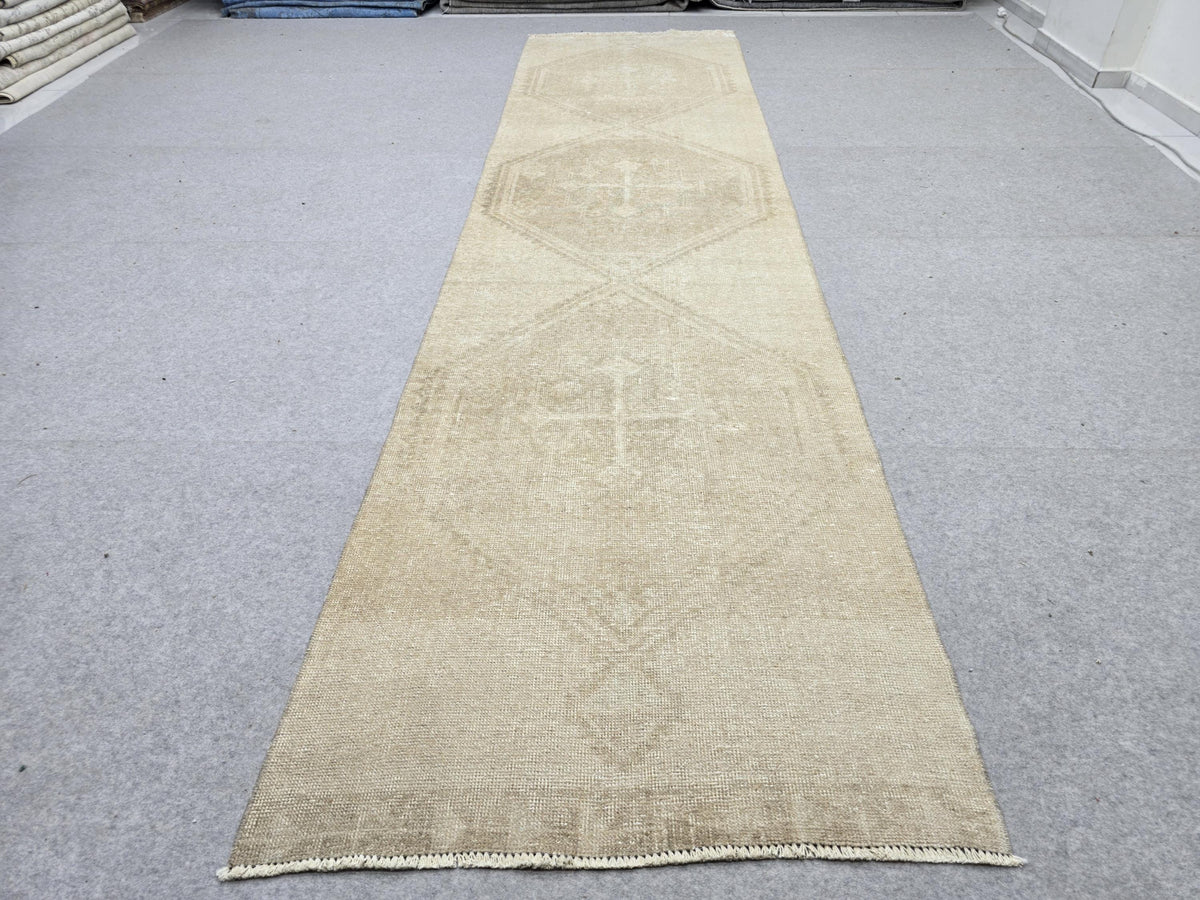 Vintage Rug 3.2x13 Extra Long Runner,  Wool Rug runner for Foyer, Faded Hexagon Turkish Rug runner, Guest Room Rug, Cottagecore Den Decor