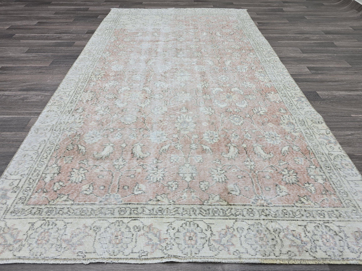 Vintage Turkish Oushak Rug: 4.5x8 Wool Handknotted Floral Carpet