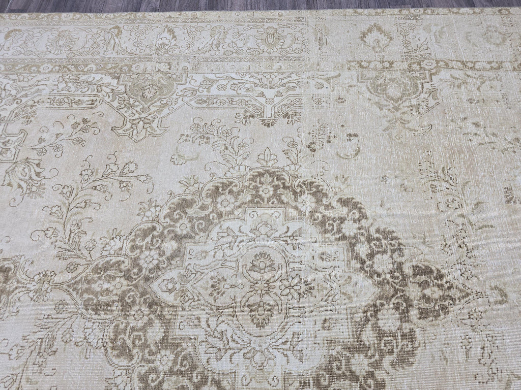 Vintage Turkish Oushak Rug: 9x12 Beige Wool Handmade Carpet