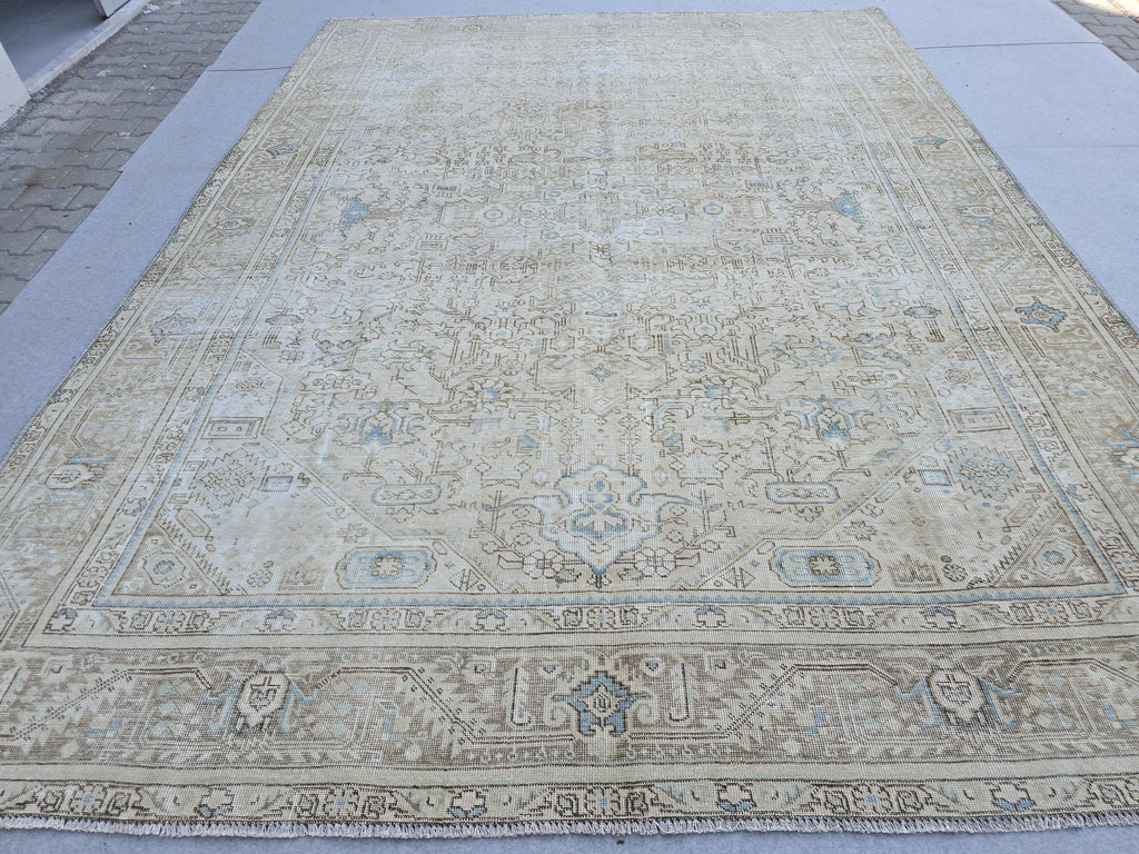 9x12 Antique Oushak Area Rug for Bedroom and Livingroom/ High Quality Turkish Rug Handmade/ Neutral Wool Area Rug/ Large Authentic Carpet