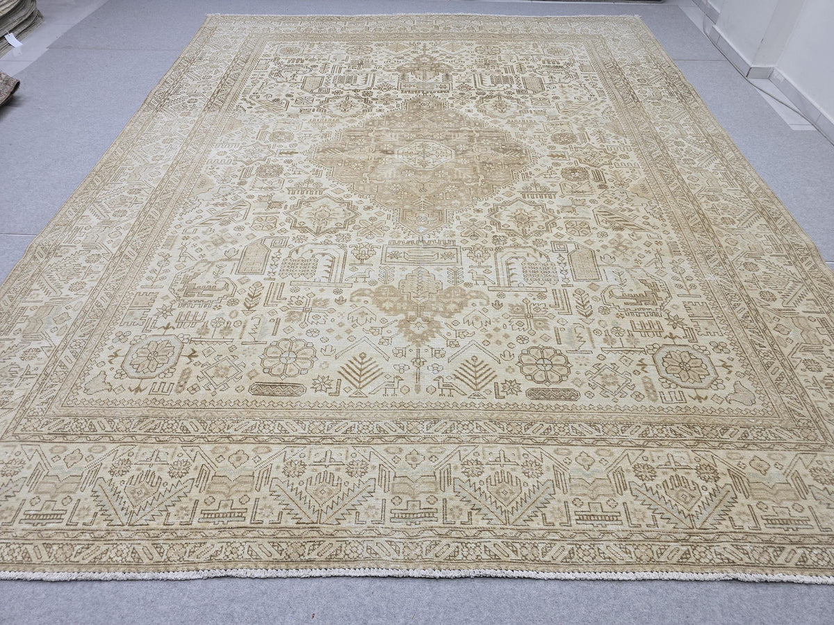 Hand Knotted Oushak Rug | Muted Sand Beige Vintage Turkish Wool Area Carpet