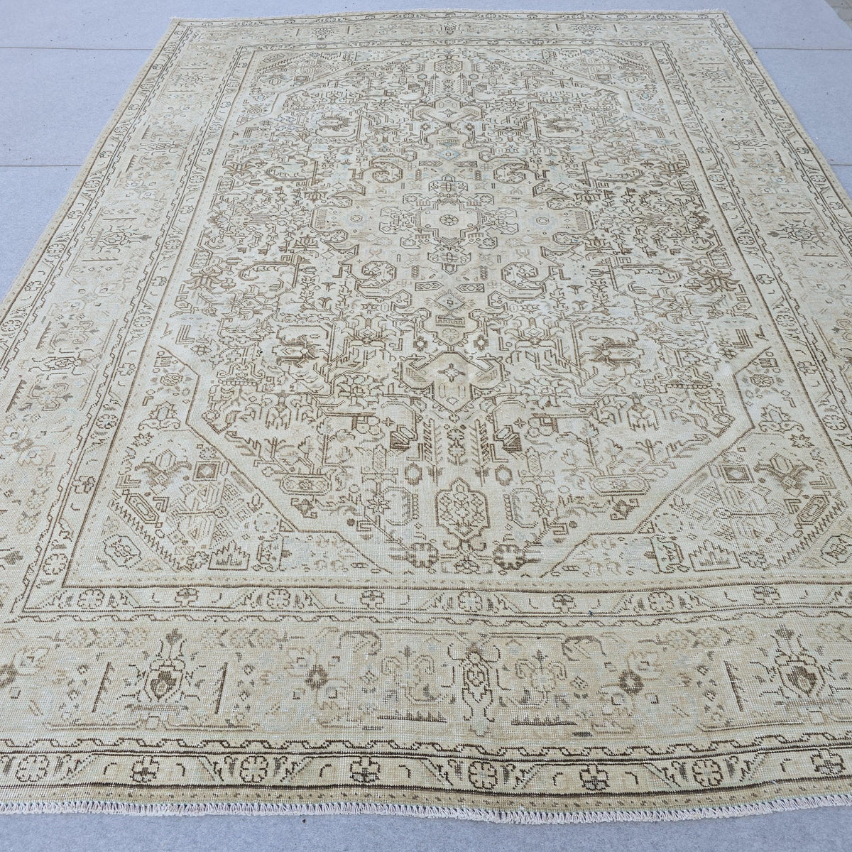 Oushak Rug 8x11 Muted Beige Heriz Medallion Hand Knotted Vintage Wool Area Carpet