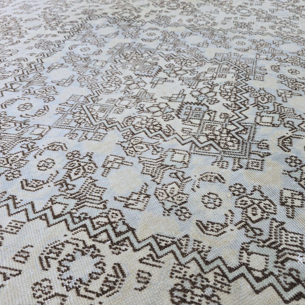 Oversized Antique Turkish Oushak Rug: Extra Large Wool Area Carpet (8.60x12.20 ft)