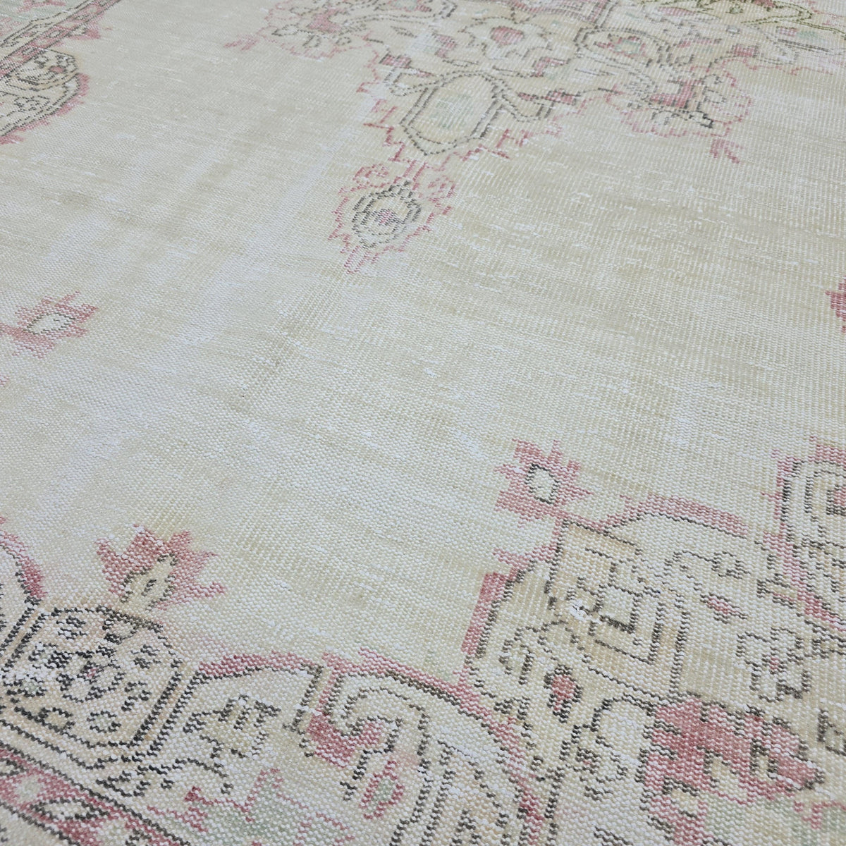 6x10 Handmade Wool Turkish Area rug