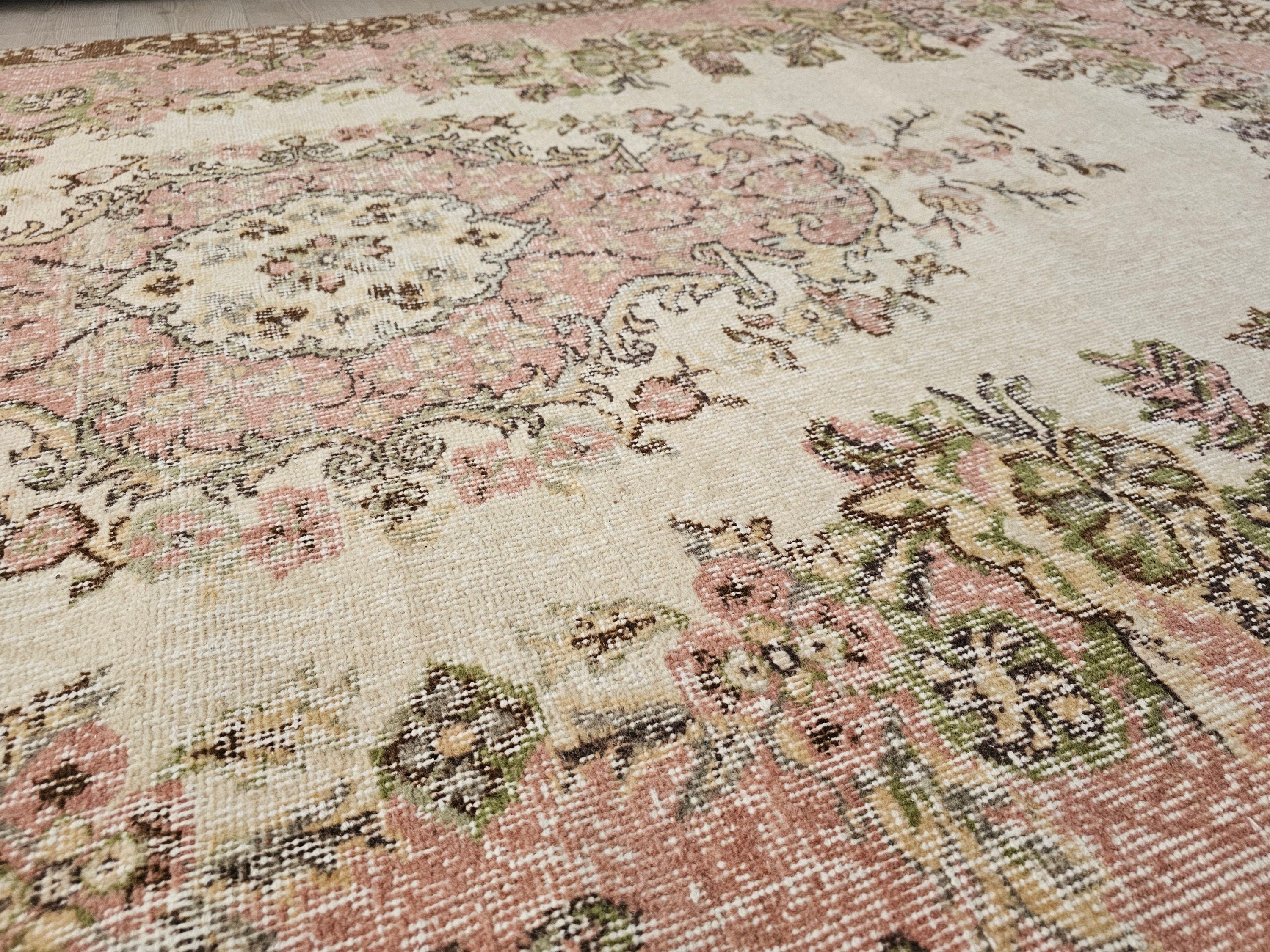 6x10 Vintage Wool Area Rug  - Handwoven Vintage Wool Rug 5.85x10 feet – Pink Cream Floral Bohemian Carpet for Living Room & Bedroom